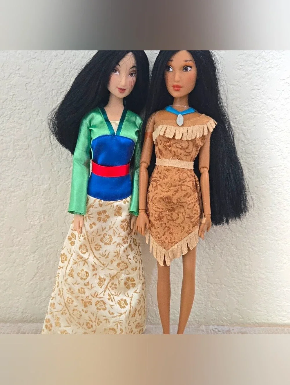 Disney Mulan And Pocahontas Dolls